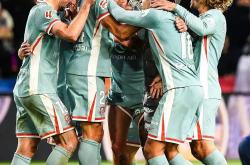 三亿体育体育官方入口-马德里球队备战巴塞罗那对决，全力以赴！