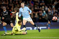 三亿体育体育电竞-曼城晋级欧冠四分之一决赛，击败门兴格拉德巴赫的简单介绍