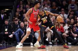 三亿体育体育下载-篮网大胜老鹰，杜兰特飙砍25分领军的简单介绍