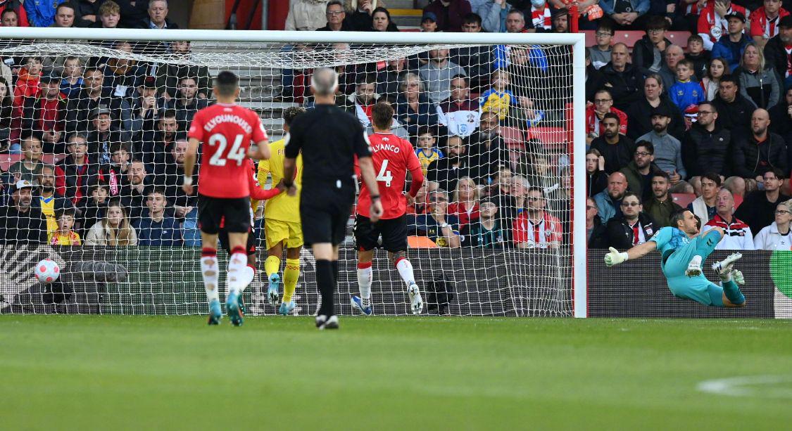 南安普顿攻守不均衡，连续失利