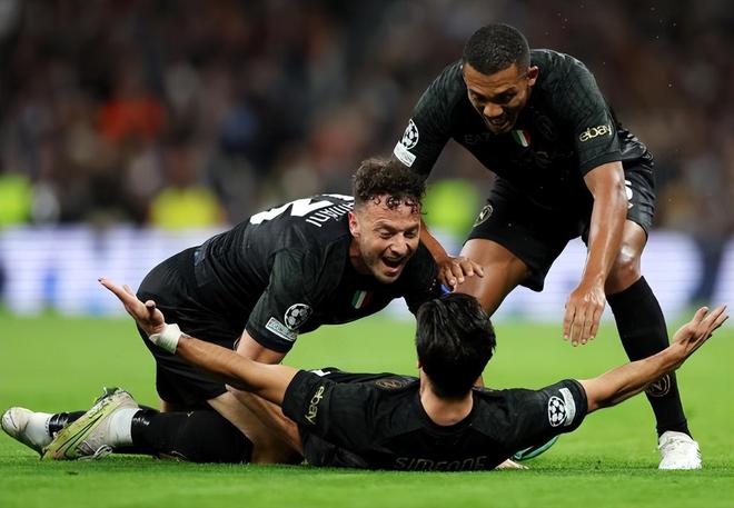 那不勒斯逆转获胜快乐取得连胜四场的简单介绍 那不勒斯逆转获胜快乐取得连胜四场的简单介绍