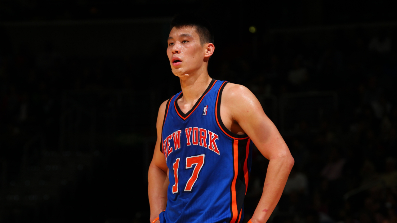 关于林书豪在比赛中疯狂砍分，刷新个人得分纪录的信息