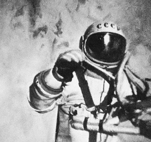 泪奔胜利者在激烈角逐中拔得头筹的简单介绍 泪奔胜利者在激烈角逐中拔得头筹的简单介绍